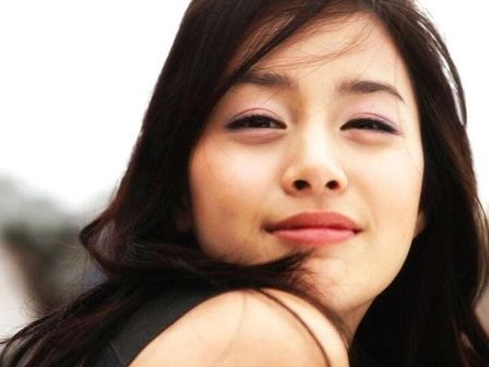 Bấm mí Hàn Quốc có cần thời gian nghỉ dưỡng không?
